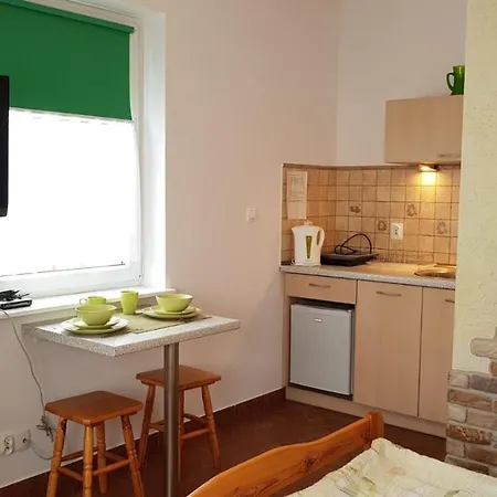 Madzia Z Aneksami Kuchennymi